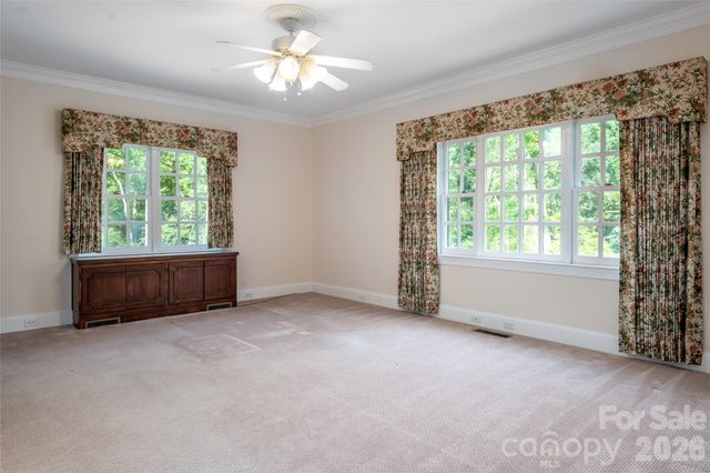 14 Brookside Road, Asheville, NC 28803