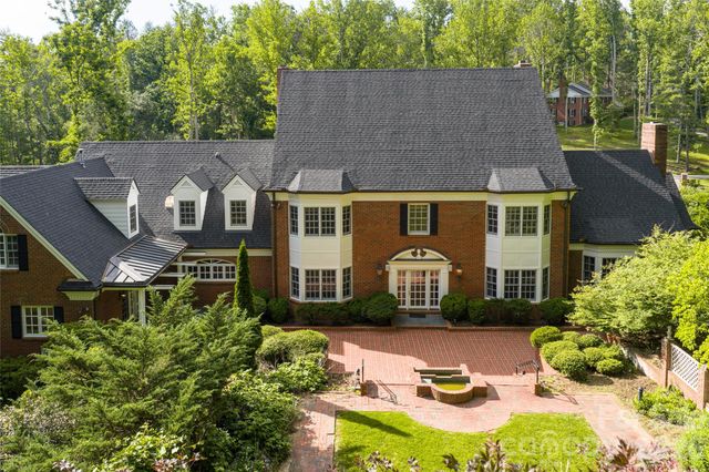 14 Brookside Road, Asheville, NC 28803