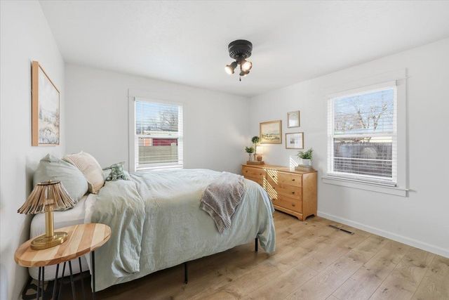 8203 E Indiana Ave, Spokane Valley, WA 99212