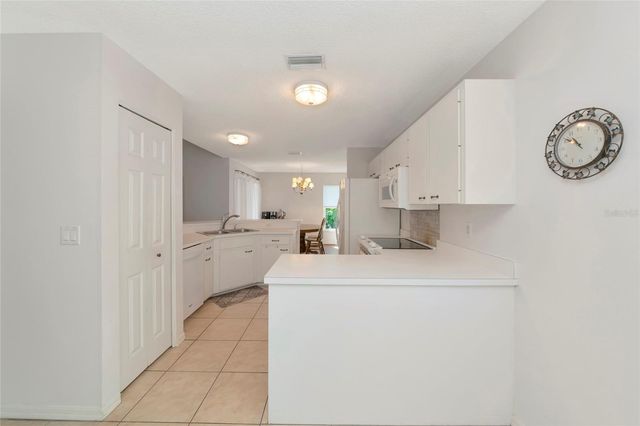 2405 ICECAPADE DRIVE, Sarasota, FL 34240
