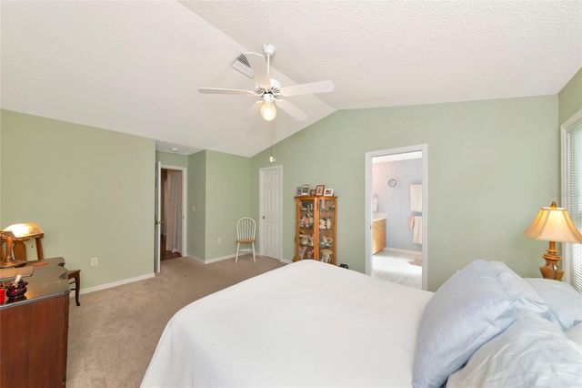 2405 ICECAPADE DRIVE, Sarasota, FL 34240