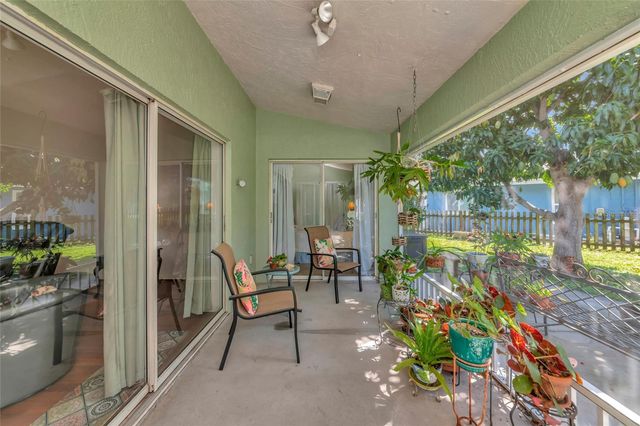 2405 ICECAPADE DRIVE, Sarasota, FL 34240