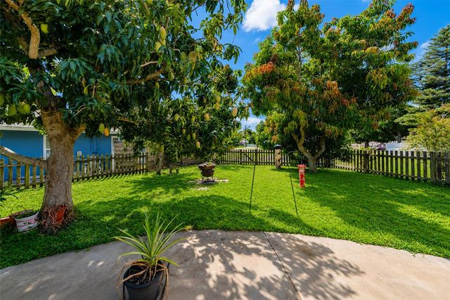 2405 ICECAPADE DRIVE, Sarasota, FL 34240
