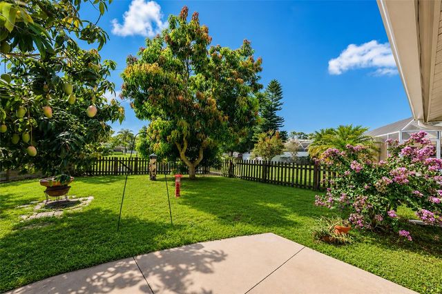 2405 ICECAPADE DRIVE, Sarasota, FL 34240