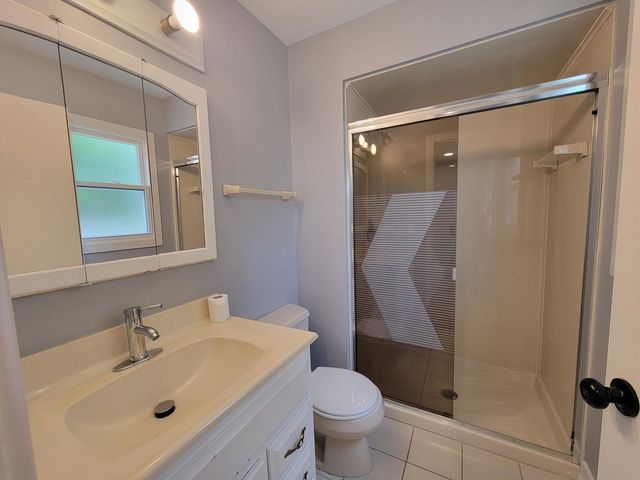 1001 E Callero Circle 1, Mount Prospect, IL 60056