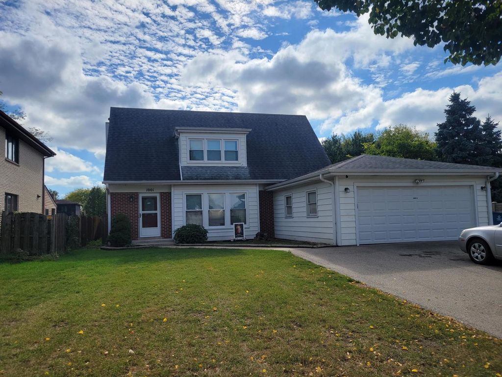 1001 E Callero Circle 1, Mount Prospect, IL 60056