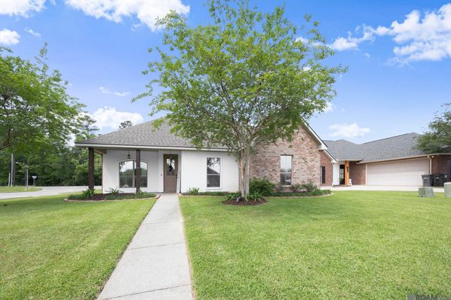 16807 River Birch Ave, Greenwell Springs, LA 70739