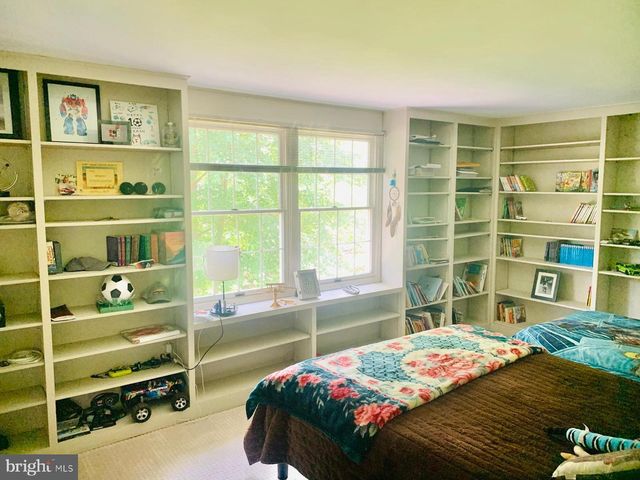 1163 KETTLE POND LN, Great Falls, VA 22066