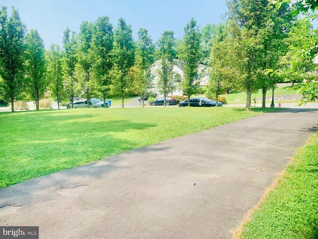 1163 KETTLE POND LN, Great Falls, VA 22066