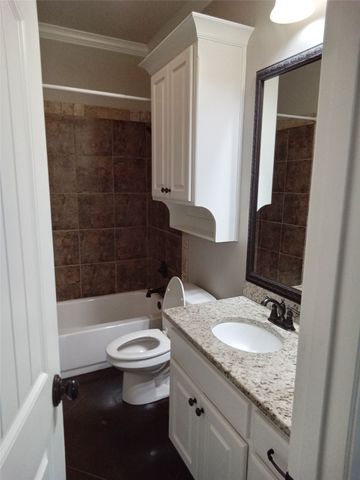 242 Danielle, Benton, LA 71006