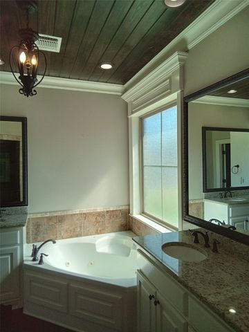 242 Danielle, Benton, LA 71006