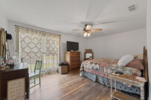 3001 E Fm 4, Cleburne, TX 76031