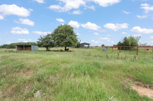 3001 E Fm 4, Cleburne, TX 76031