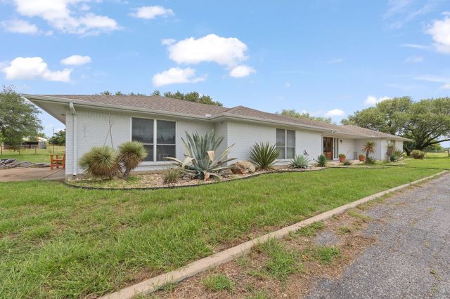 3001 E Fm 4, Cleburne, TX 76031