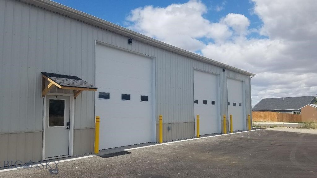 245 Skyway Boulevard B, Belgrade, MT 59714