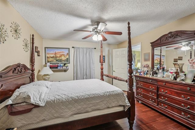 5575 58TH STREET N, Kenneth City, FL 33709