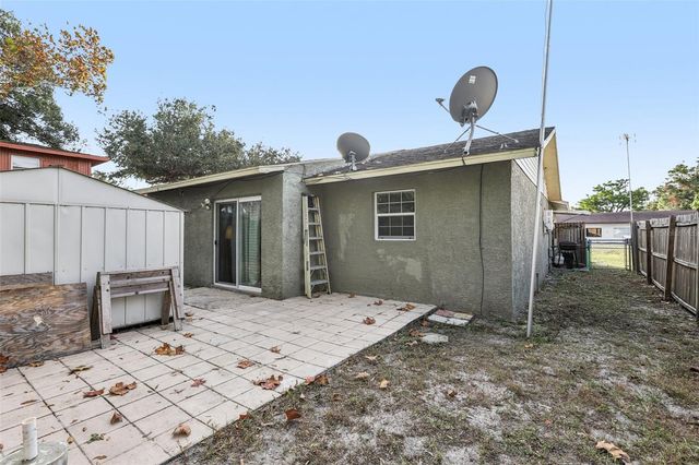 5575 58TH STREET N, Kenneth City, FL 33709