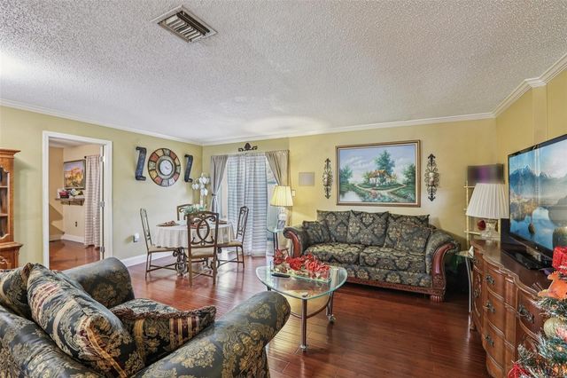 5575 58TH STREET N, Kenneth City, FL 33709