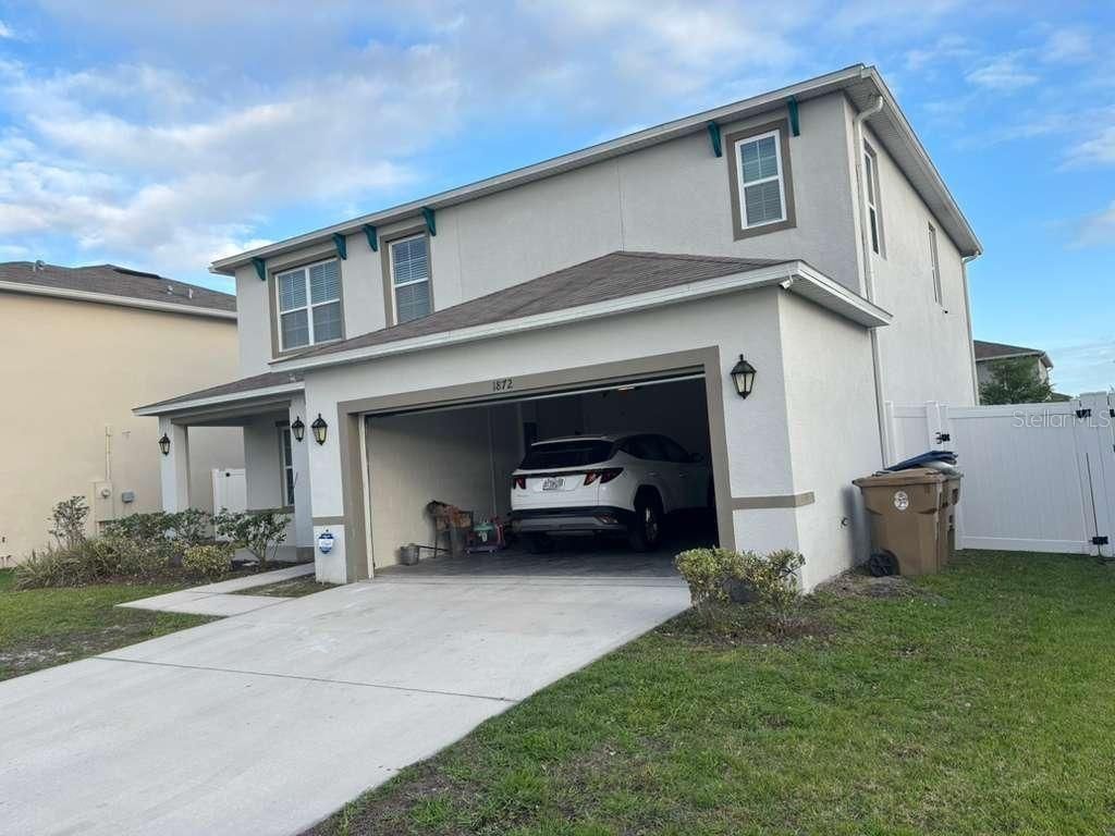 Image 2 of property listing at 1872 RUSTIC FALLS DRIVE, Kissimmee, FL 34744