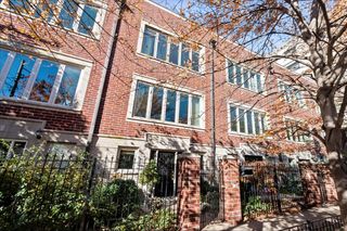 658 N Green Street, Chicago, IL 60642