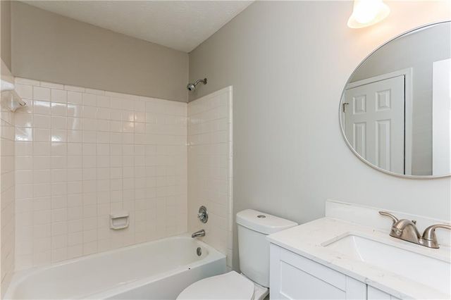 5621 Stonington Trace Parkway, Stone Mountain, GA 30087