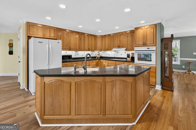 540 Davis Road, Locust Grove, GA 30248