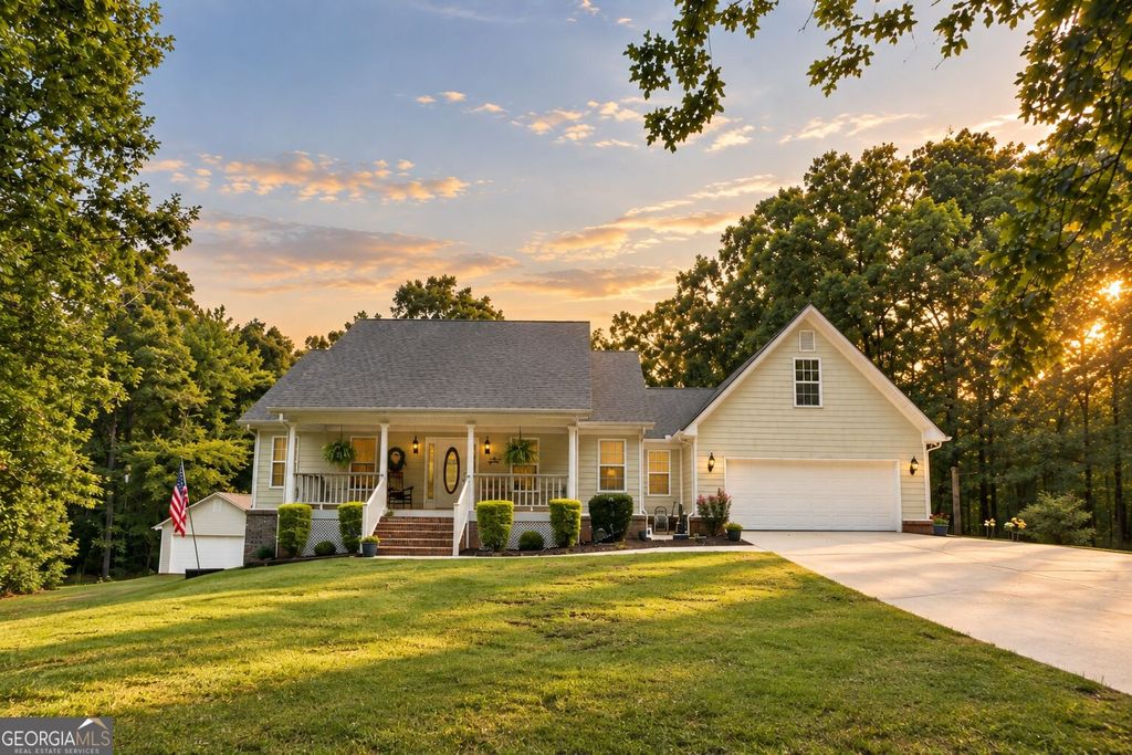 540 Davis Road, Locust Grove, GA 30248