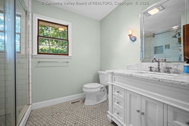 1851 Devondale Circle, Charleston, WV 25314