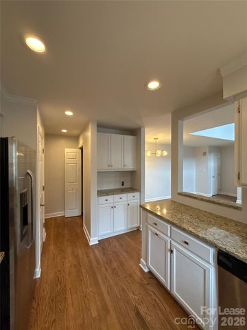 815 Lexington Avenue A, Charlotte, NC 28203