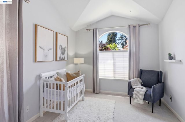 1569 Oxford St, Redwood City, CA 94061
