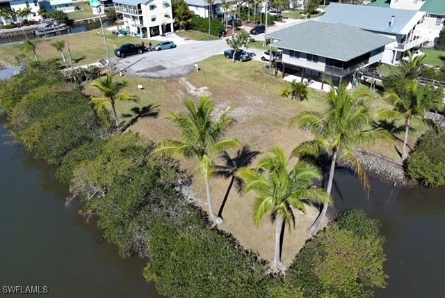 1276 Grand Canal DR, Naples, FL 34110