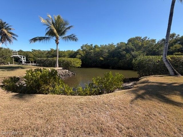 1276 Grand Canal DR, Naples, FL 34110