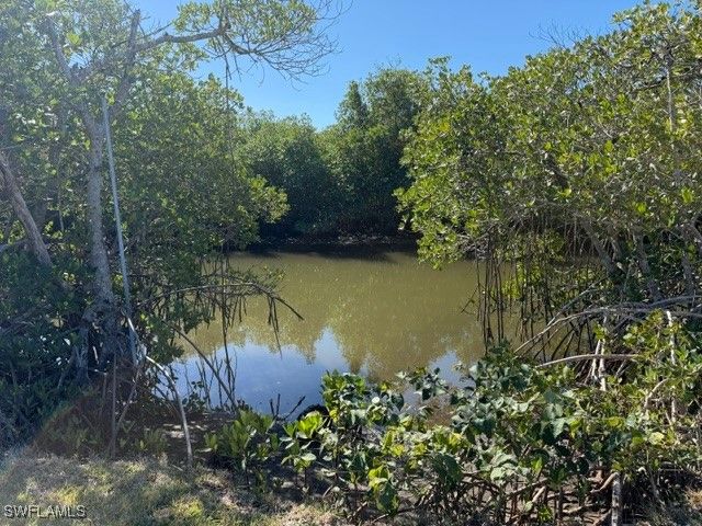 1276 Grand Canal DR, Naples, FL 34110