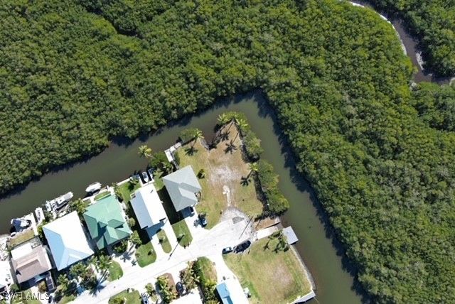 1276 Grand Canal DR, Naples, FL 34110