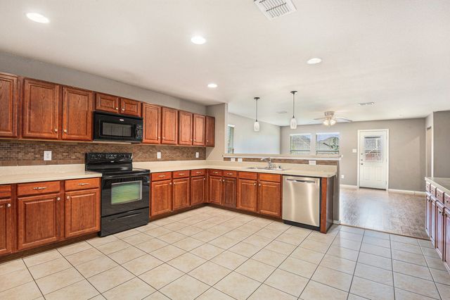 2308 Horseback Trail, Fort Worth, TX 76177