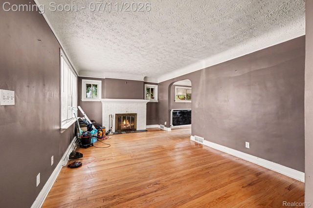 150 Ontario Road, Pontiac, MI 48341