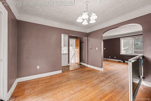 150 Ontario Road, Pontiac, MI 48341