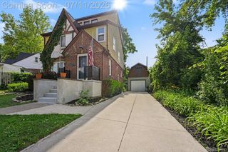 150 Ontario Road, Pontiac, MI 48341
