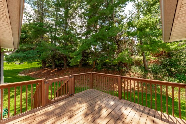 461 Calista Rd, White House, TN 37188