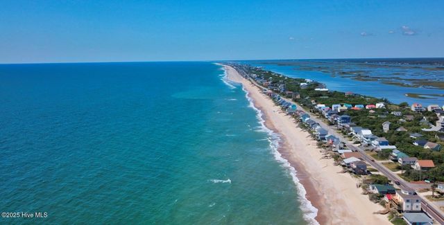 2212 S Shore Drive, Holly Ridge, NC 28445