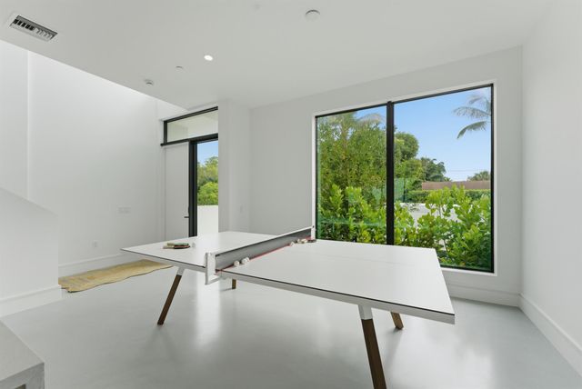 1959 Dock Street, West Palm Beach, FL 33401