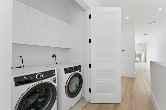 1959 Dock Street, West Palm Beach, FL 33401