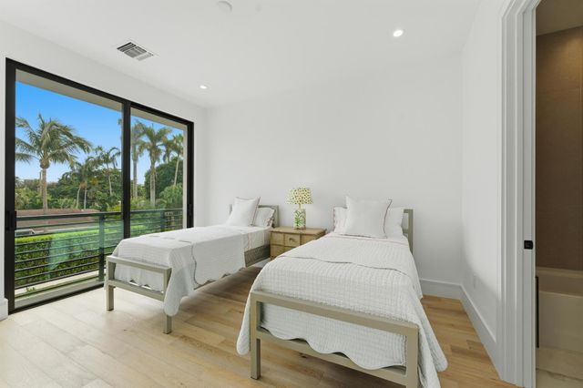 1959 Dock Street, West Palm Beach, FL 33401