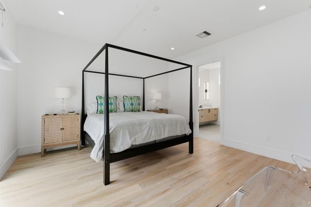 1959 Dock Street, West Palm Beach, FL 33401