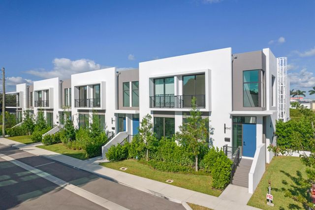 1959 Dock Street, West Palm Beach, FL 33401