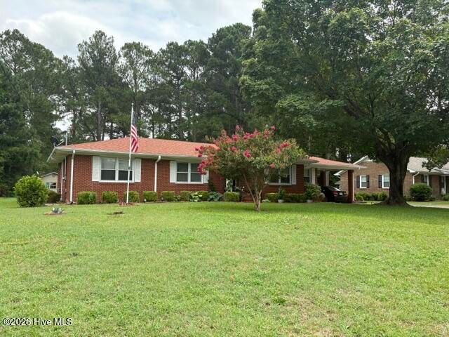 2605 Graham Drive, Kinston, NC 28504