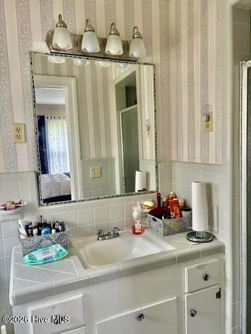 2605 Graham Drive, Kinston, NC 28504