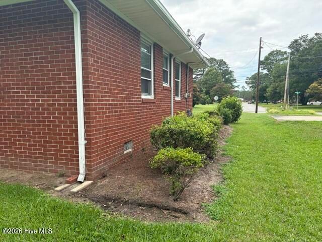 2605 Graham Drive, Kinston, NC 28504