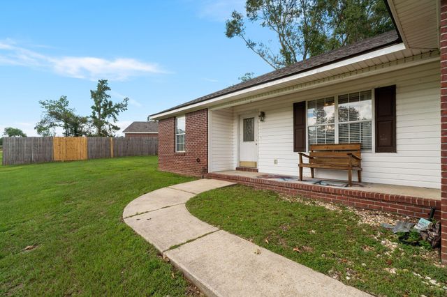 16 Heritage Dr., Purvis, MS 39475