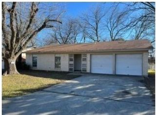 3418 Hummingbird Lane, Denton, TX 76209